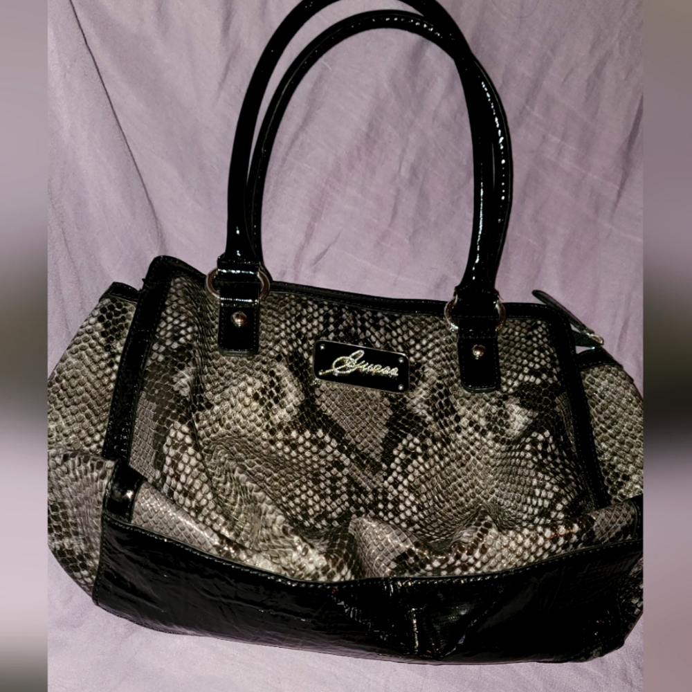 Guess purse
